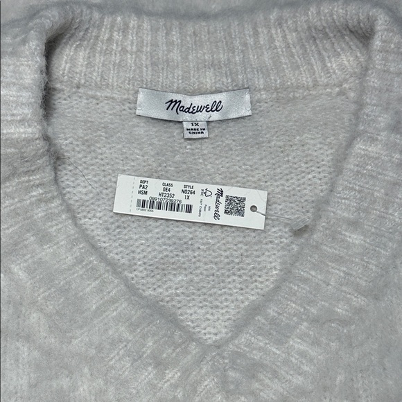 Madewell Brushed V-Neck Sweater - Picture 8 of 9